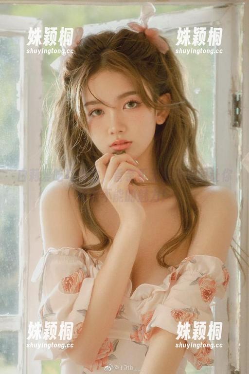 白莉爱吃巧克力，香奈乎无圣光原图让你欲罢不能的魅力！