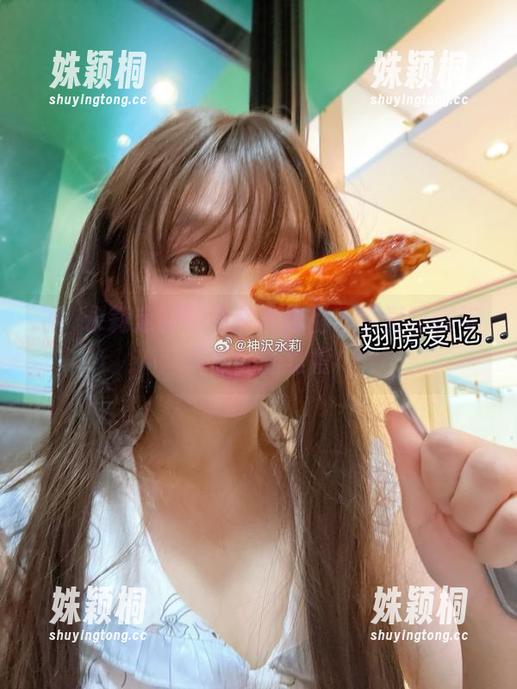 神沢永莉 神沢永莉定制的死库水作品,探索自嘲与美丽的新维度