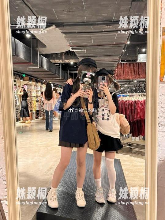 在香草芋泥的世界里徜徉，品味神沢永莉写真中的每一份细腻