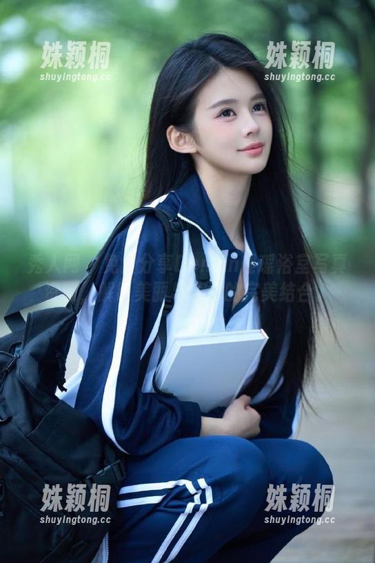 秀人网 - 免费分享Demon瑶瑶浴室写真资源，解锁美丽与艺术的完美结合。