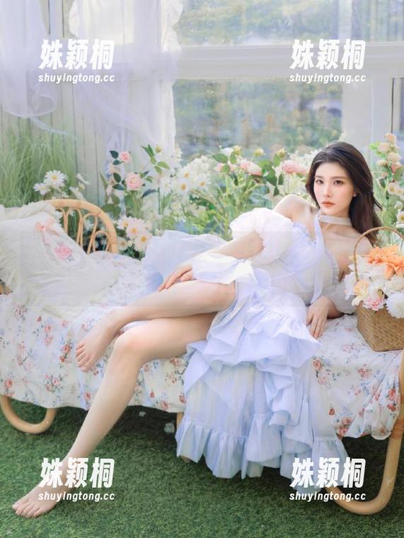 秀人网 - 最新时尚潮流！tina_甜仔肉丝套图独特风格大揭秘