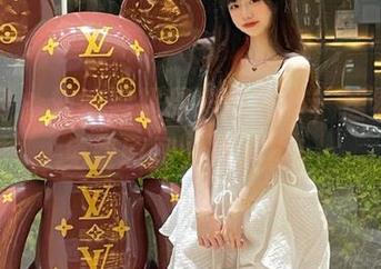 秀人网 – 刘婷婷超甜粉色写真，居然还有免费原图，快来抢！