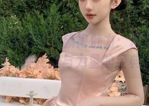 秀人网 – 感受南乔旗袍魅力：精选图库为你展现女性优雅与力量的经典之作！