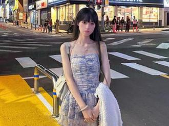 秀人网 – 尽情欣赏叶籽亿女友的写真：壁纸中流露的每一个细腻瞬间
