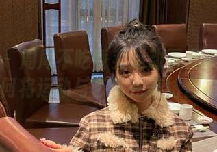 秀人网 – 周周不吃香菜运动写真集揭秘：她如何将运动与艺术完美结合的资源