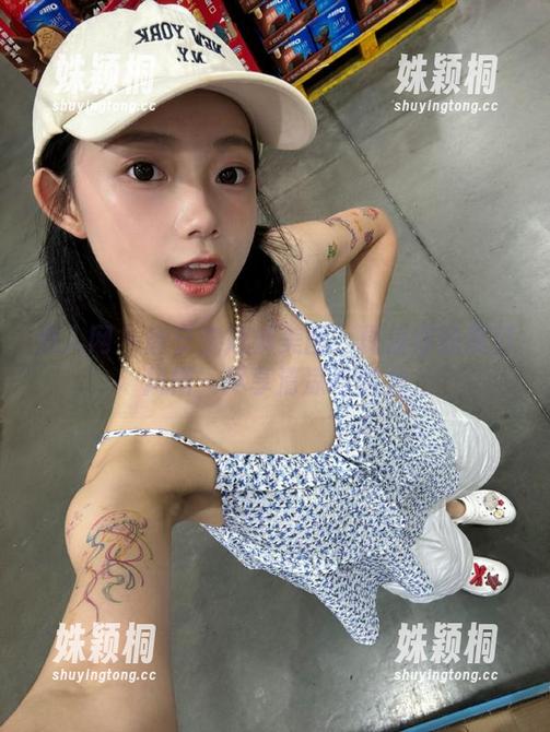 秀人网 - 唐宁宁短裤美图：释放你的夏日风情，尽享清凉与魅力