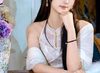 秀人网 – 夏诗诗Sally蕾丝写真，原图和图包都让人忍不住多看几眼！