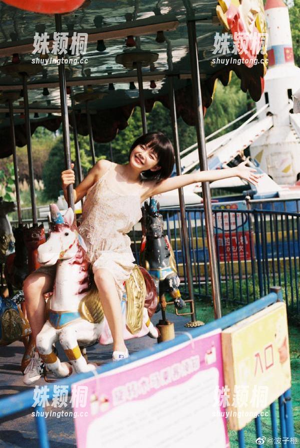 秀人网 - 观看子纯儿Annie的白衬衫写真合集，感受清纯与时尚的完美结合