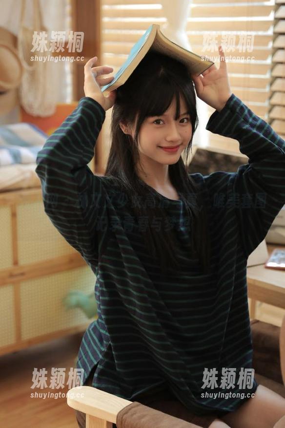 秀人网 - 林文文少女高清写真，唯美套图记录青春与梦想