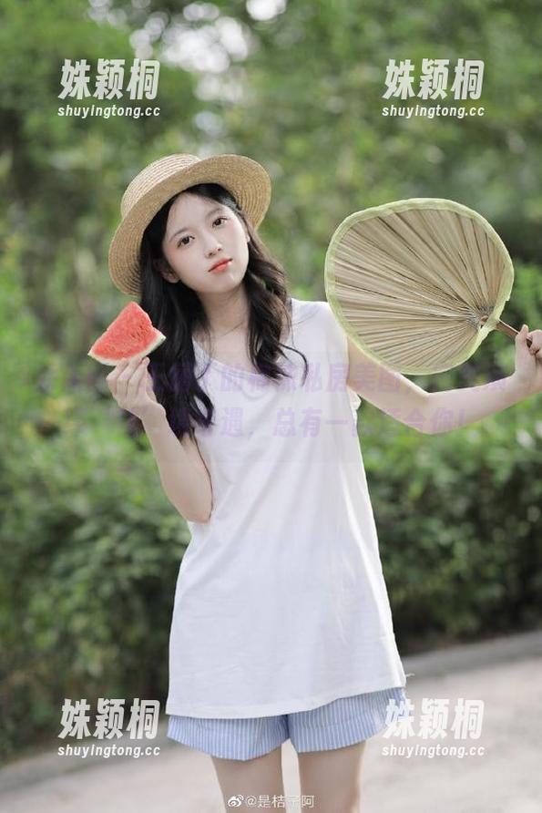 秀人网 - 王俪丁的棉袜私房美图，完美演绎‘袜’境奇遇，总有一款适合你！