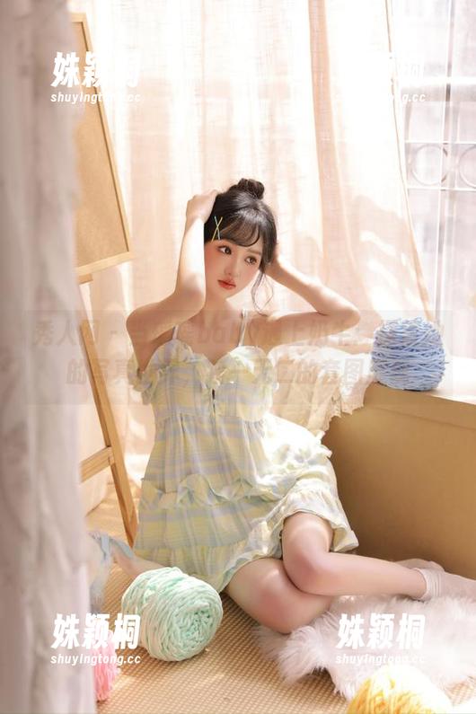 秀人网 - 当瑶瑶baby遇上奶牛：探索她的写真世界，独一无二的套图展现
