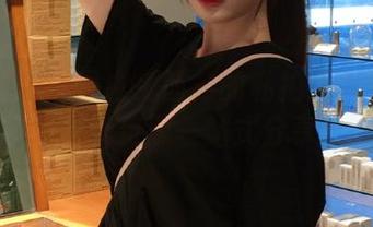 秀人网 – 追寻白兔西希的私拍少女魅力：全新资源一站式分享