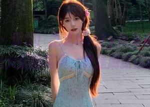 秀人网 – 惊爆！芝芝booty作为秘书竟然分享这么大胆的写真，真是刷新你的三观！