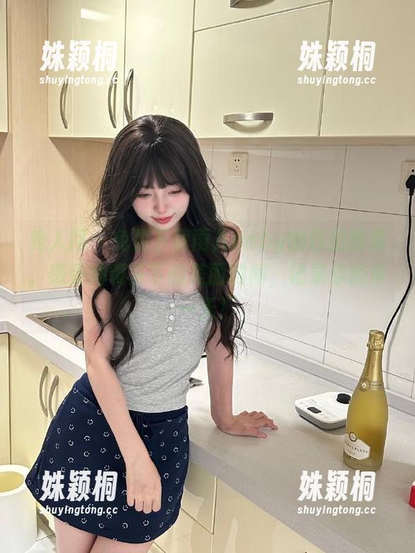 秀人网-雨儿baby 秀人网 - 免费下载雨儿baby的自拍图集,感受她镜头下的美丽瞬间,记录你的每一天!