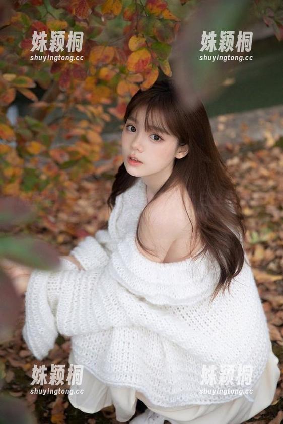 童小芯 微密圈 - 免费下载童小芯吊带白丝写真合集,捕捉动人魅力瞬间!