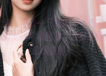 紧急企划 – 喜欢一只喵喵梓姐姐？这里有她独家的免费写真图集，赶紧来围观吧，超级美丽！