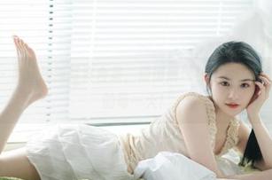 紧急企划 – 奶糖最新写真合集，倾情展现初恋般的感觉，温暖你的每一天！
