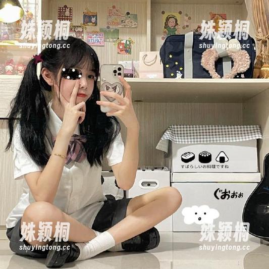 紧急企划-小恩 紧急企划 - 小恩黑丝JK私房写真合集:高颜值与黑丝完美结合,真是让人流口水!