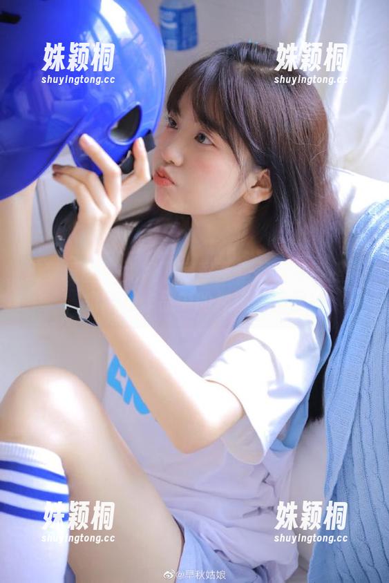 绮梦摄影 - 免费下载章章修女的写真照片，领略她作品中的神秘与优雅！