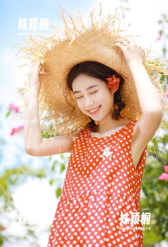 美媛馆-媛媛酱 美媛馆 - 甜美媛媛酱的体操服写真图集,展现动感与优雅的完美结合!
