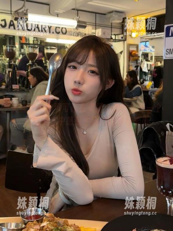 美媛馆-李可可 美媛馆 - 李可可瑜伽美图合集:从每一个优雅姿态中感受生活的韵律与美感