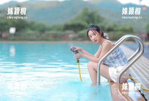花漾show-张思允Nice 花漾show - 在线观赏张思允Nice的高跟鞋美图,完美演绎女性魅力与风采!
