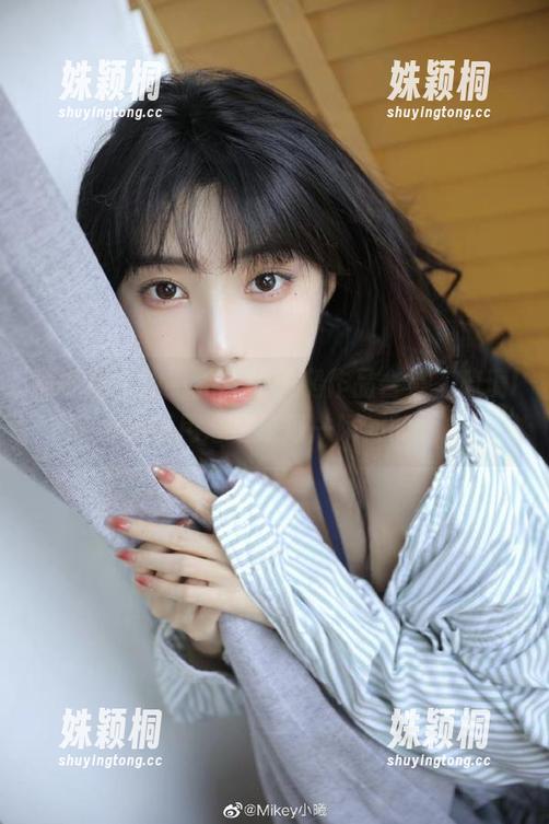 蜜桃社-琉璃lily 蜜桃社 - 独一无二的美腿作品合集,琉璃lily小姐姐用心呈现每一瞬间的魅力!