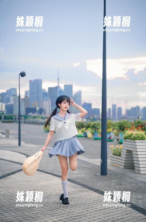 蜜桃社-雪梨sherry 蜜桃社 - 雪梨sherry棉袜写真作品集:捕捉每一刻的温暖与精彩,原图展现