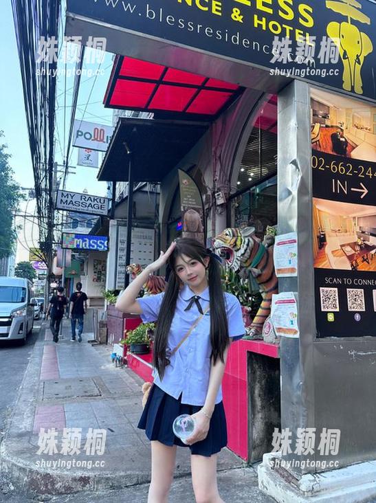 语画界-徐莉芝 语画界 - 下载徐莉芝令人心动的礼服写真,完全免费尽享时尚魅力