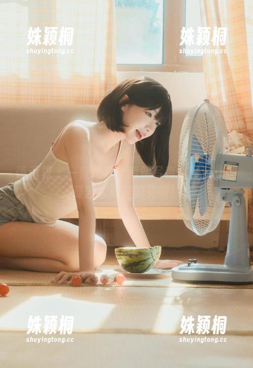 语画界-徐莉芝 语画界 - 一窥徐莉芝透明写真集资源:感受艺术与美的交融!