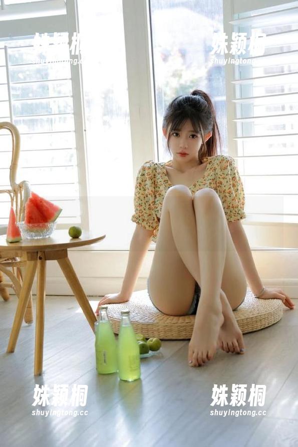 语画界-黄乐然 语画界 - 福利图片大赏:黄乐然的旗袍丝袜写真展现优雅与个性