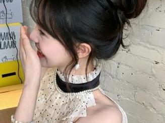 微密圈 – 在金希儿的私拍美图中，男友的视角让她的每一个瞬间都充满故事感