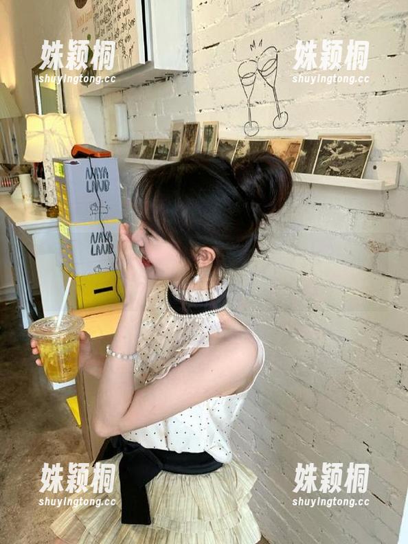 金希儿 微密圈 - 在金希儿的私拍美图中,男友的视角让她的每一个瞬间都充满故事感