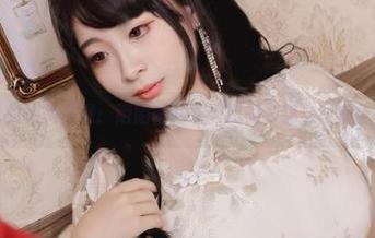 婚纱艺术的绝美呈现：陌陌咕咕咕大凤婚纱精选图集全新上线！
