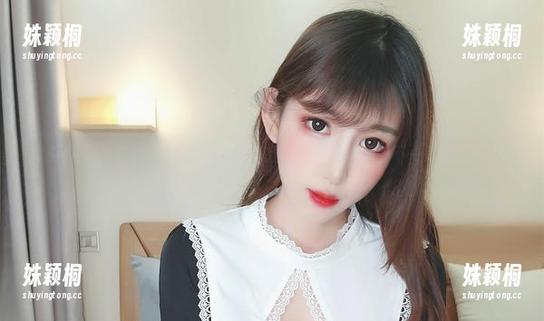 雯粥粥i新作来袭：“露背猫咪”美图图包，尽情享受不一样的视觉体验