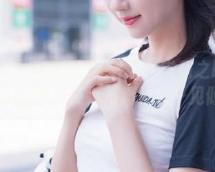 青豆客 – 优雅与性感并存：岑苑之barbiebaby泳衣高清写真让你一见倾心