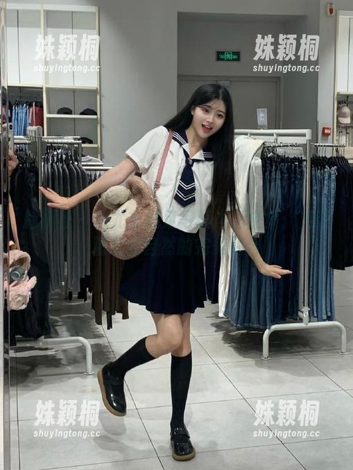 魅妍社-小尤奈 魅妍社 - 小尤奈裸足写真作品全集:见证精致和自然的完美融合
