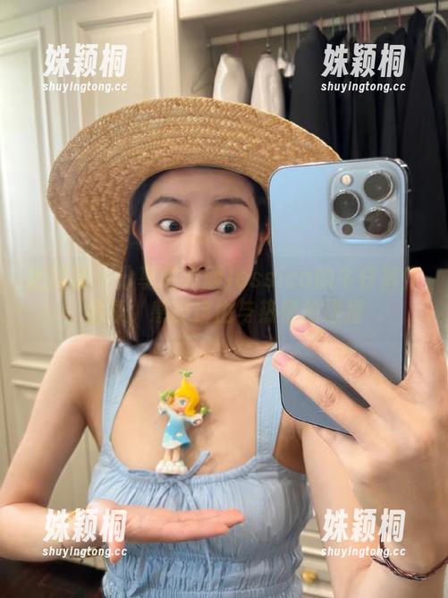 魅妍社 - 分享赵欢颜Jessica的牛仔裤作品集，感受自由与热情的碰撞